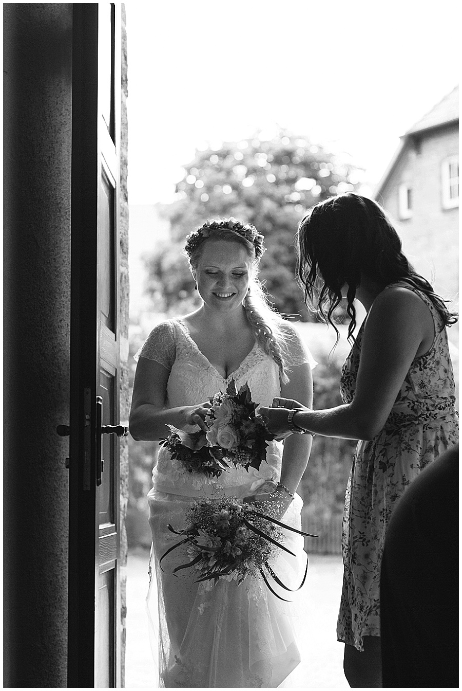 stuermische-hof-hochzeit-daniel-zube