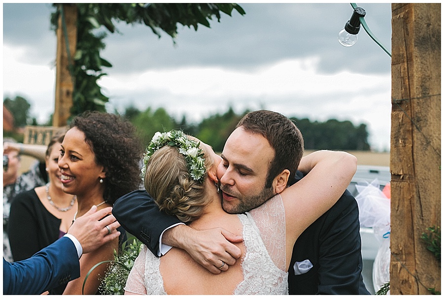 stuermische-hof-hochzeit-daniel-zube