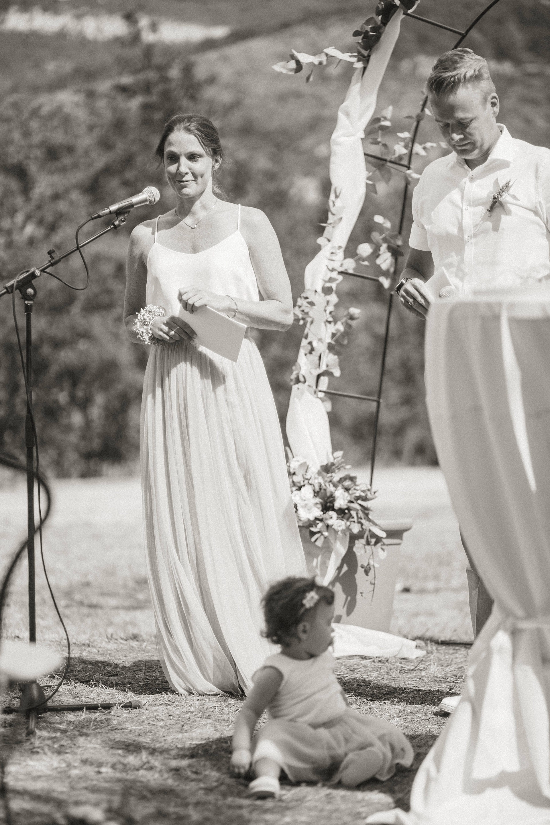 Traumhafte Hochzeit in der Provence. Die Trauzeugen halten eine emotionale Rede.