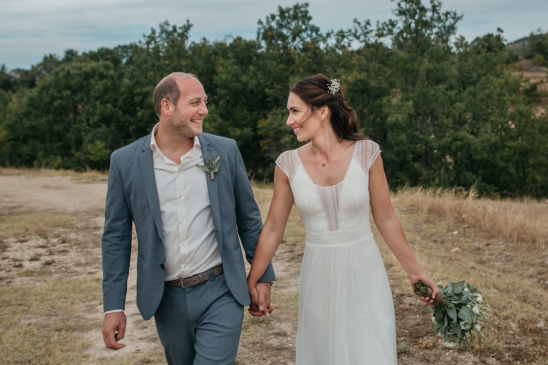 Traumhafte Hochzeit in der Provence. Brautpaarshooting.